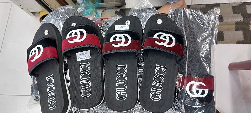 Common sense best sale gucci slides